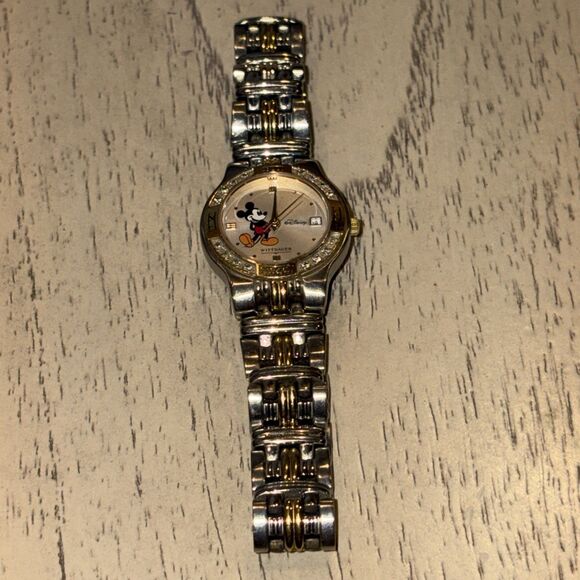 RARE Wittnauer 16 Diamond bezel Mickey Mouse two tone all stainless date watch main image 5